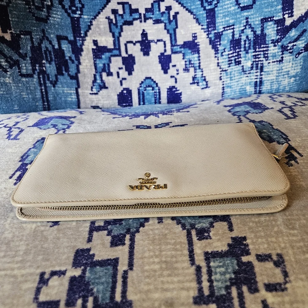 Prada Saffiano Double Snap Travel Wallet Long Classic Neutral Beige Pink